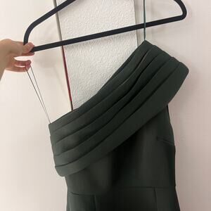 Fashion Nova NWT Asymetrical Bridesmaid Prom Elegant Pleated Dress M Dark Green